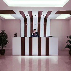 https://golden-lounge.istanbul-turkeyhotels.com